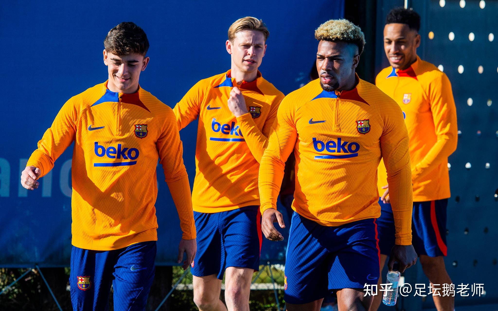 亚博体育 -葡超赛程吃紧，里昂冲刺阶段迎来里程碑，态度坚定，控场能力受关注(后排进攻规则)